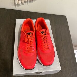 Nike Men's Red Sneakers